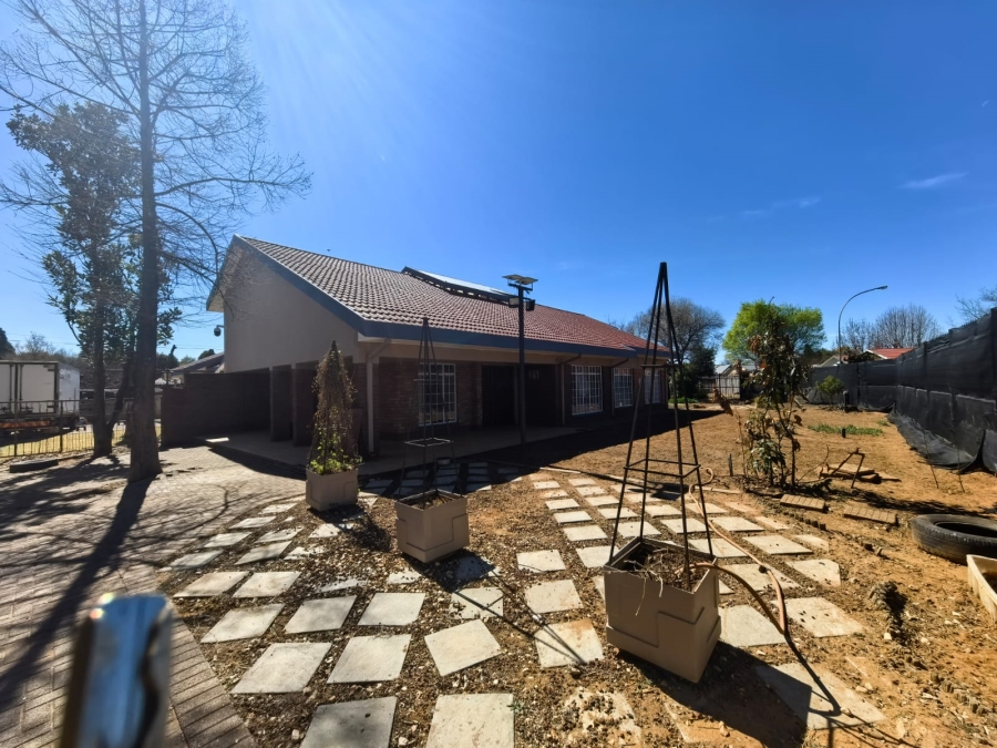 4 Bedroom Property for Sale in Parys Free State